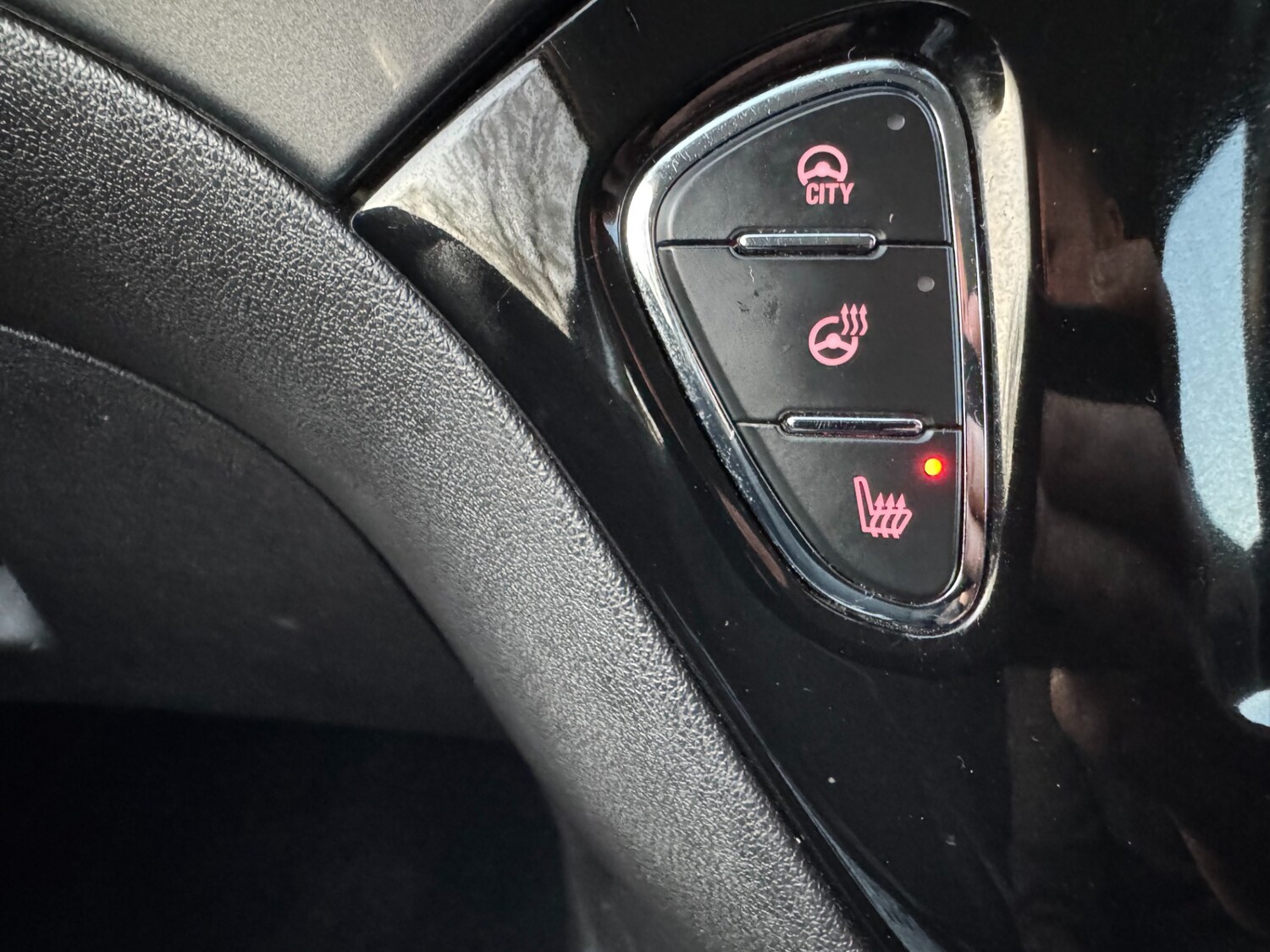 Used Vauxhall Corsa 2016 for sale - 78122012: Photo 31