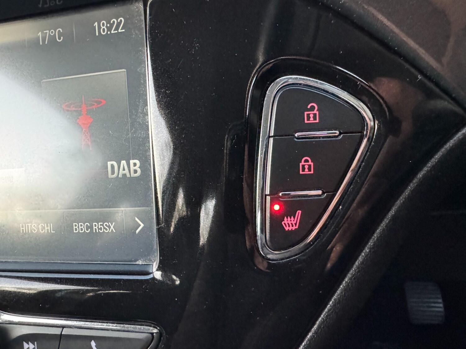 Used Vauxhall Corsa 2016 for sale - 78122012: Photo 32