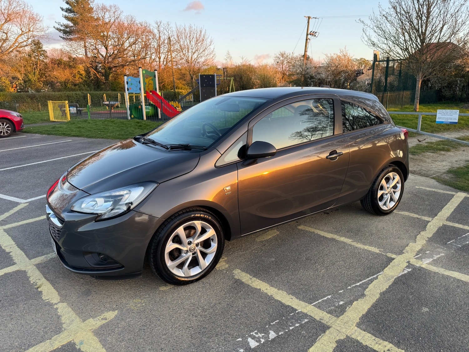 Used Vauxhall Corsa 2016 for sale - 78122012: Photo 5