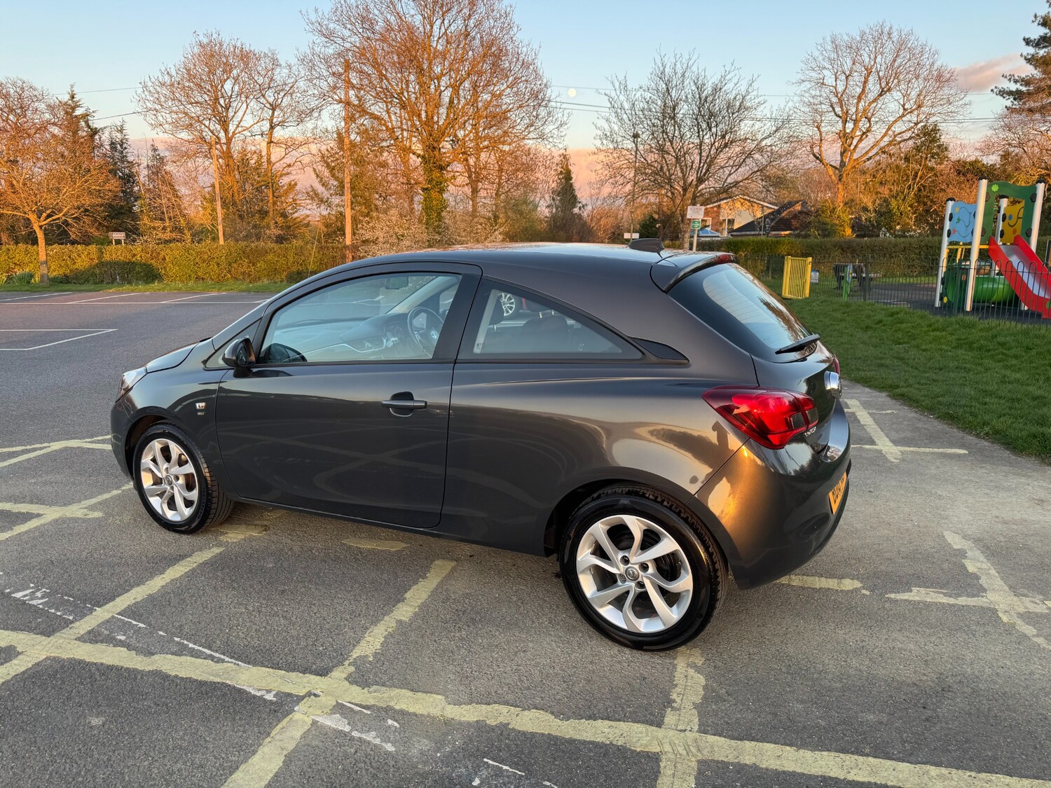 Used Vauxhall Corsa 2016 for sale - 78122012: Photo 7