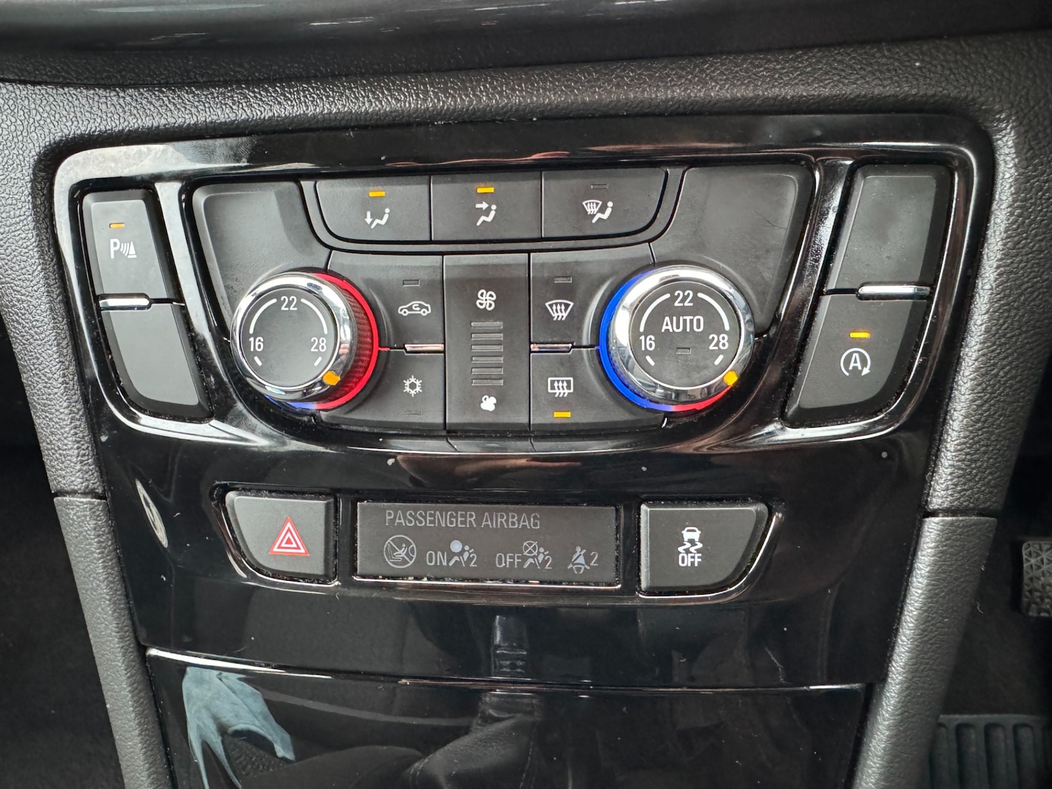 Used Vauxhall Mokka X 2017 for sale - 77011966: Photo 34