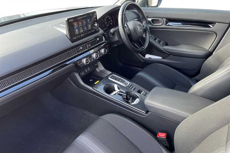 Used Honda Civic 2023 for sale - 76124943: Photo 2