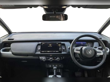 Used Honda Jazz 2020 for sale - 76191300: Photo