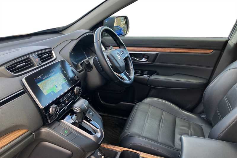 Used Honda CR-V 2020 for sale - 76575407: Photo 2