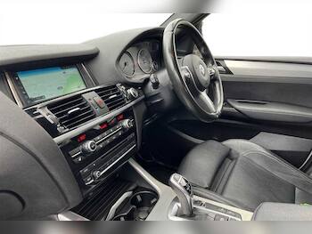 Used BMW X4 2018 for sale - 79623555: Photo