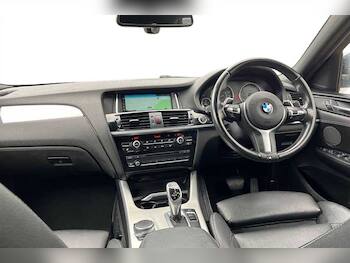 Used BMW X4 2018 for sale - 79623555: Photo