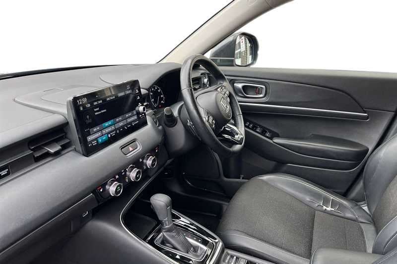 Used Honda HR-V 2022 for sale - 77307867: Photo 2