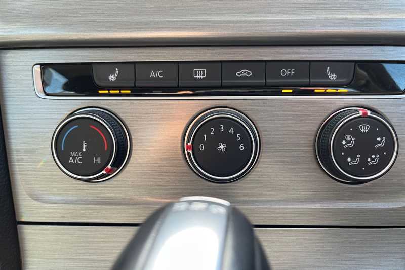 Used Volkswagen Golf 2016 for sale - 77499837: Photo 16