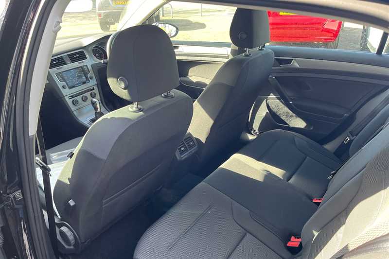 Used Volkswagen Golf 2016 for sale - 77499837: Photo 25