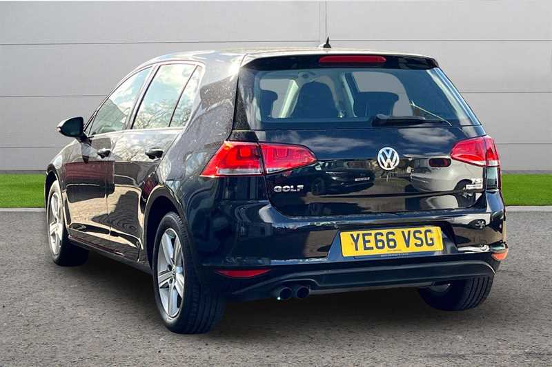 Used Volkswagen Golf 2016 for sale - 77499837: Photo 3