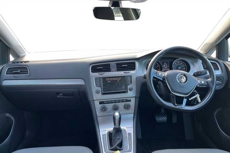 Used Volkswagen Golf 2016 for sale - 77499837: Photo 4