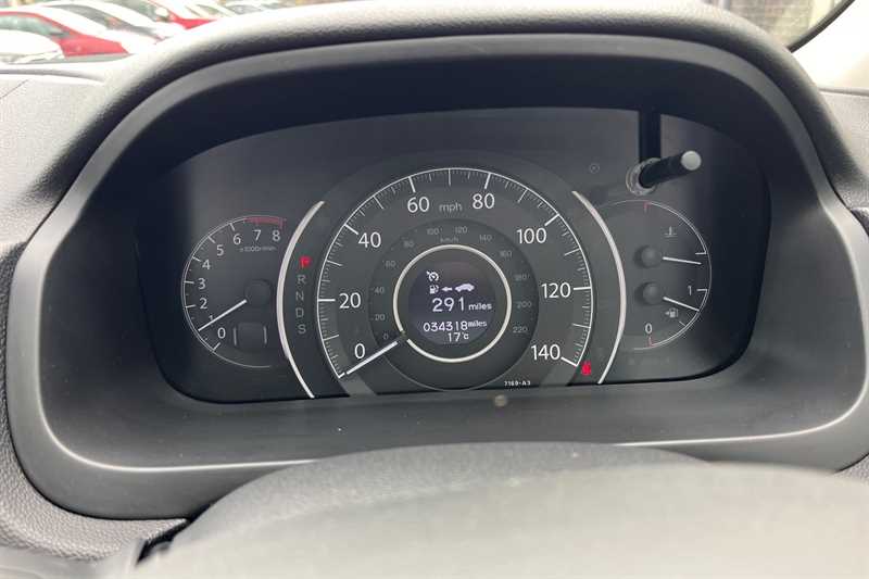 Used Honda CR-V 2018 for sale - 76610105: Photo 11