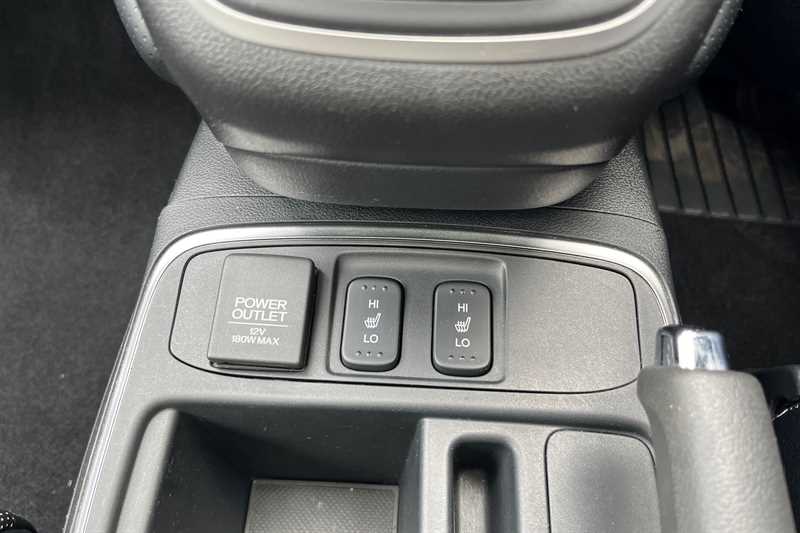 Used Honda CR-V 2018 for sale - 76610105: Photo 16