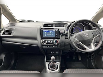 Used Honda Jazz 2018 for sale - 77885608: Photo