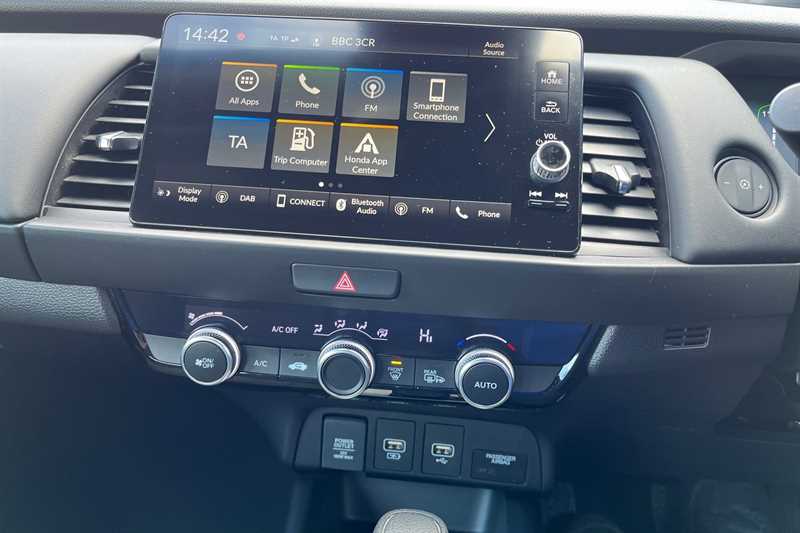 Used Honda Jazz 2023 for sale - 77960333: Photo 14