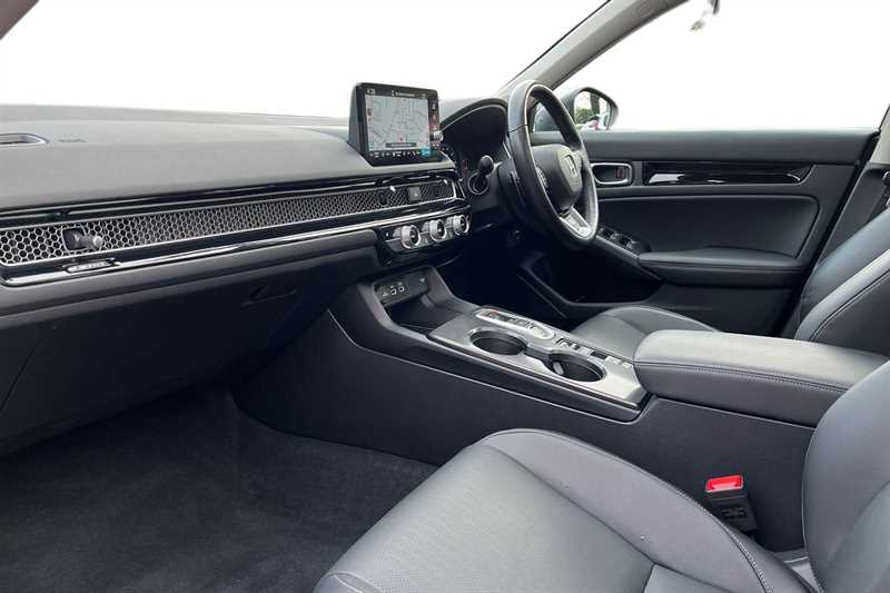 Used Honda Civic 2023 for sale - 77826967: Photo 2