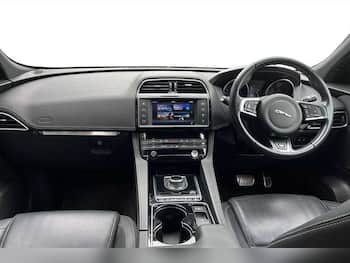 Used Jaguar F-Pace 2016 for sale - 79768723: Photo