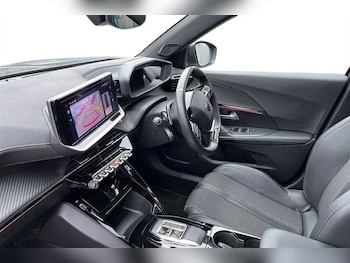 Used Peugeot 2008 2023 for sale - 77911415: Photo