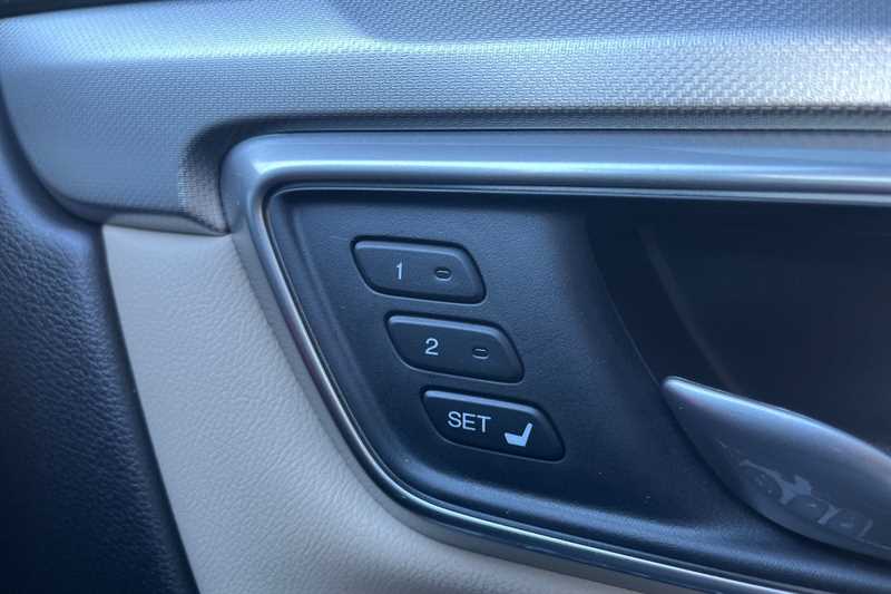 Used Honda CR-V 2023 for sale - 75887199: Photo 15