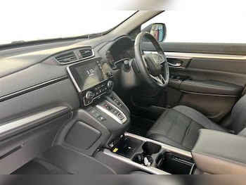 Used Honda CR-V 2022 for sale - 76889004: Photo