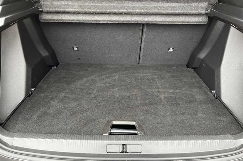 Used Peugeot 2008 2023 for sale - 77373217: Photo 15