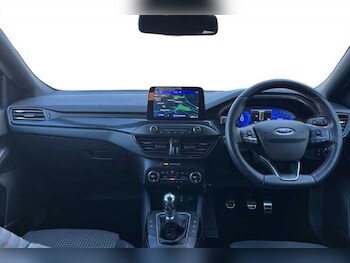 Used Ford Focus 2021 for sale - 77795319: Photo