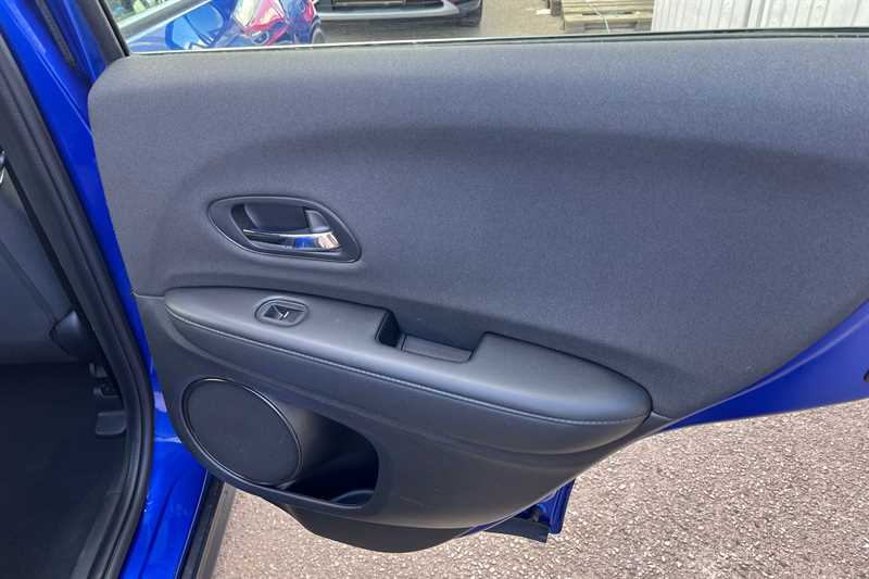 Used Honda HR-V 2020 for sale - 77627763: Photo 13