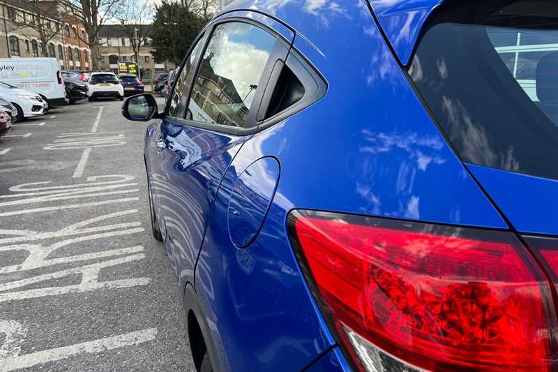 Used Honda HR-V 2020 for sale - 77627763: Photo 25