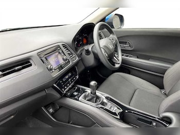 Used Honda HR-V 2020 for sale - 77627763: Photo