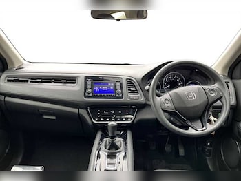 Used Honda HR-V 2020 for sale - 77627763: Photo