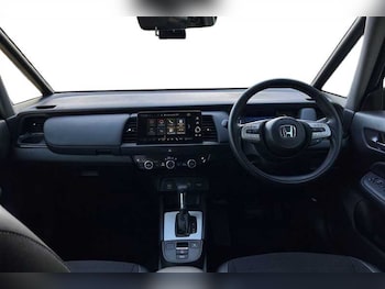 Used Honda Jazz 2023 for sale - 77010707: Photo