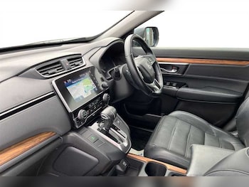 Used Honda CR-V 2018 for sale - 77614709: Photo