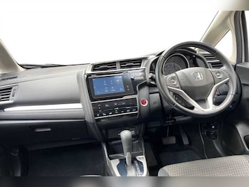 Used Honda Jazz 2020 for sale - 79051198: Photo