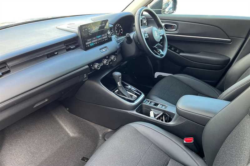 Used Honda HR-V 2022 for sale - 76176485: Photo 2