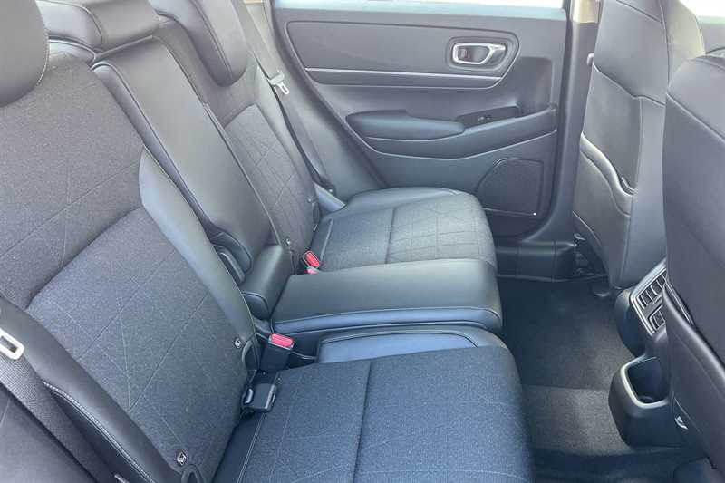 Used Honda HR-V 2022 for sale - 76176485: Photo 8