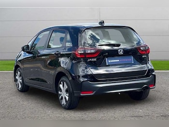 Used Honda Jazz 2024 for sale - 79170903: Photo