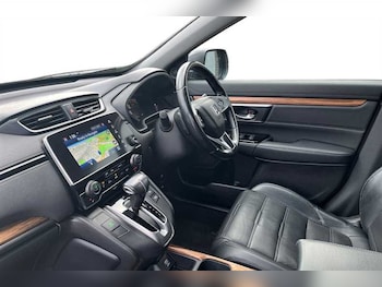 Used Honda CR-V 2020 for sale - 77146730: Photo