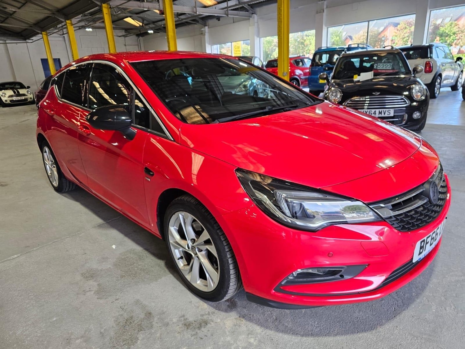 Used Vauxhall Astra 2016 for sale - 76388558: Photo 1