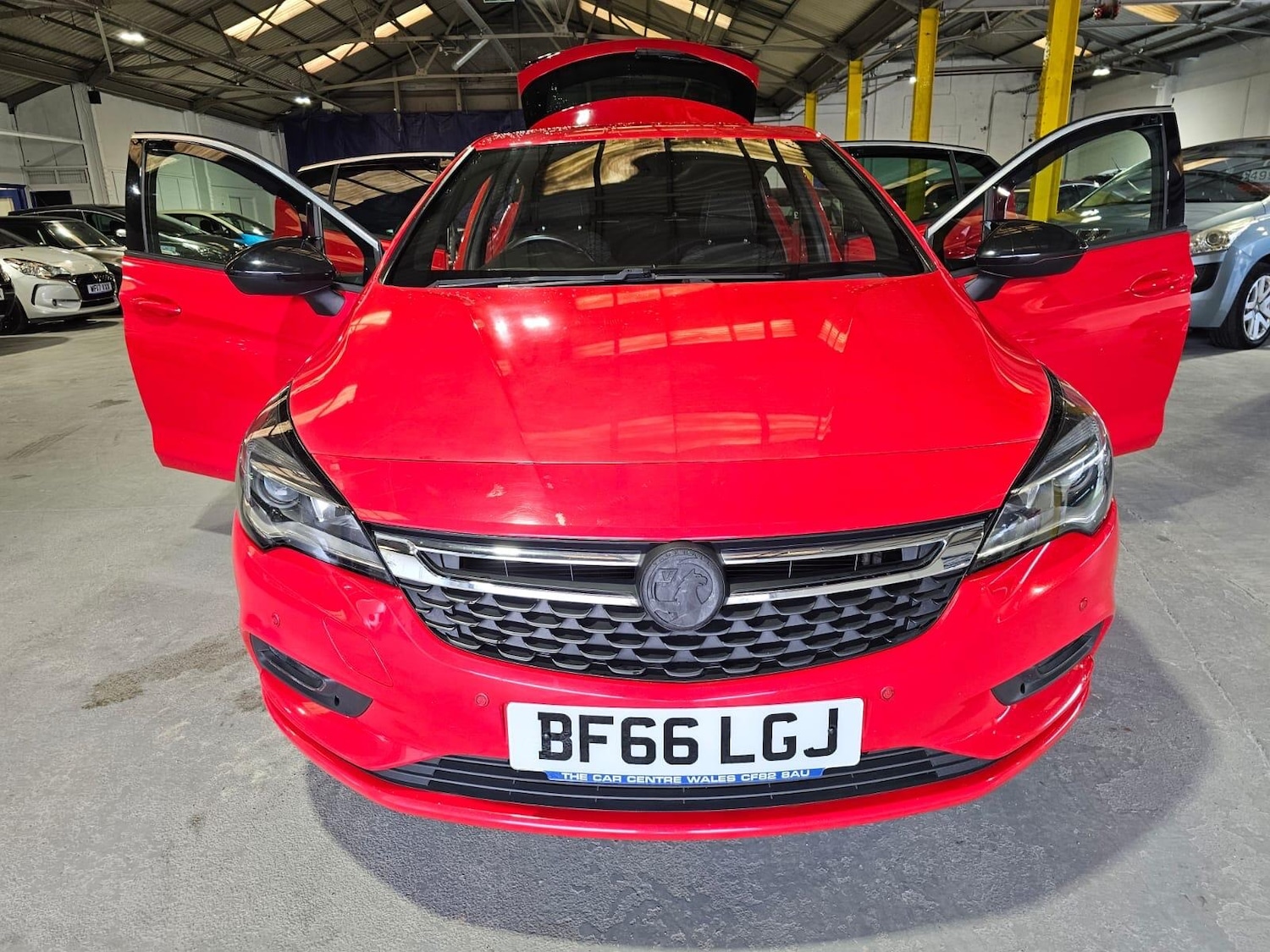 Used Vauxhall Astra 2016 for sale - 76388558: Photo 3
