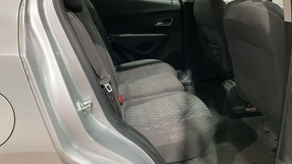 Used Vauxhall Mokka 2015 for sale - 77120653: Photo 10