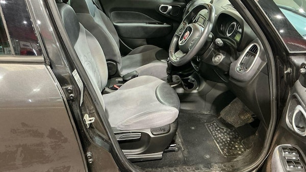 Used Fiat 500L 2014 for sale - 76260186: Photo 9