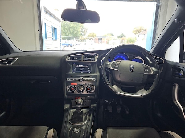 Used DS Automobiles DS 4 Crossback 2016 for sale - 76060745: Photo 10