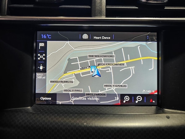 Used DS Automobiles DS 4 Crossback 2016 for sale - 76060745: Photo 15