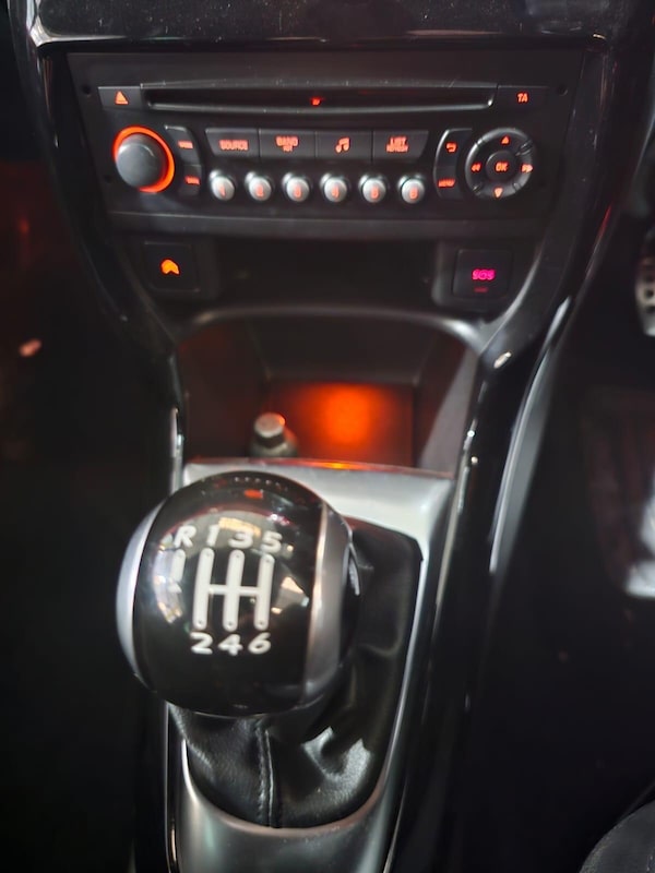 Used Citroen DS3 2013 for sale - 76260067: Photo 8