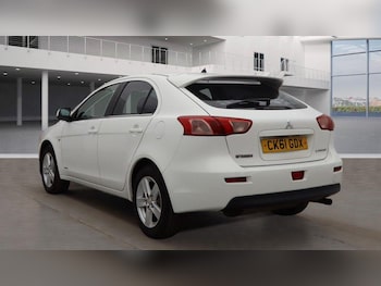 Used Mitsubishi Lancer 2011 for sale - 76349120: Photo 3