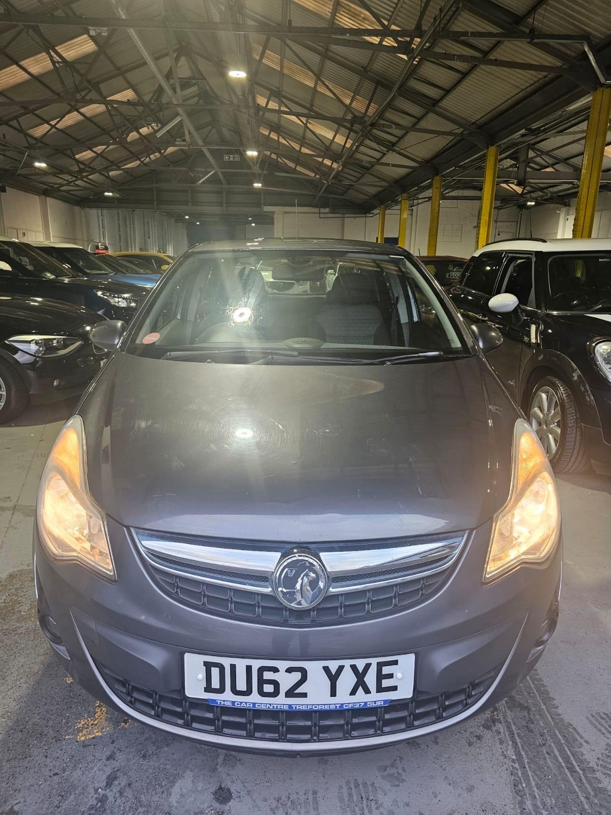 Used Vauxhall Corsa 2012 for sale - 77074021: Photo 2