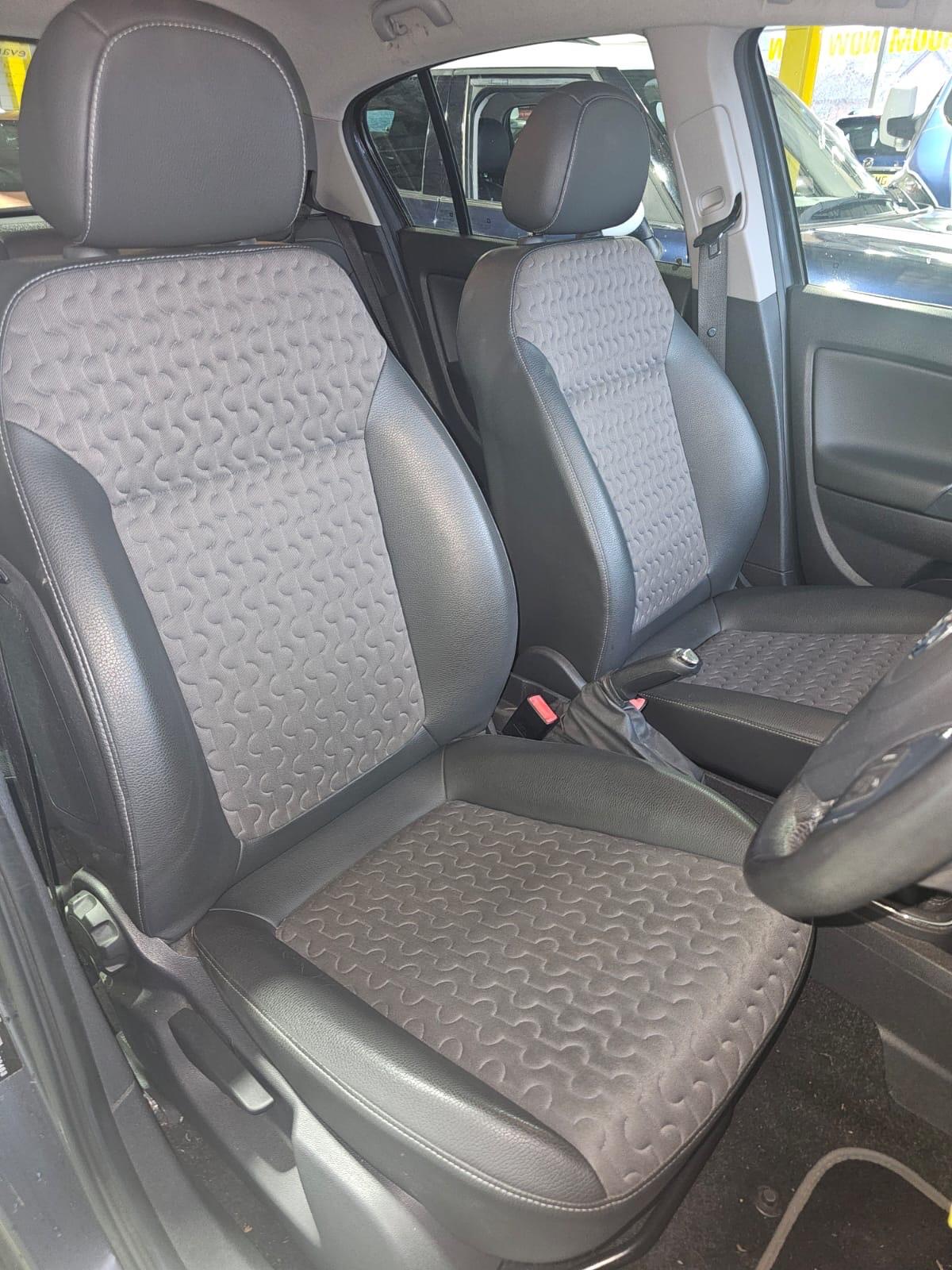 Used Vauxhall Corsa 2012 for sale - 77074021: Photo 7