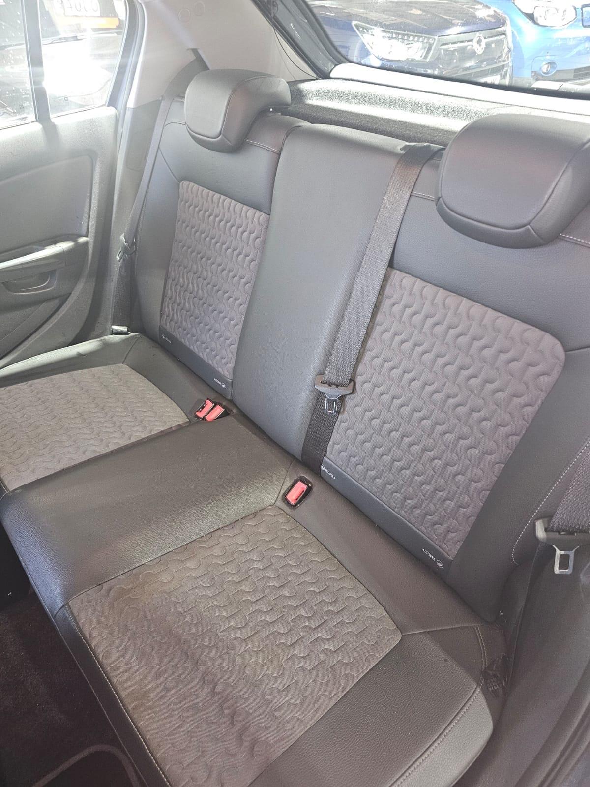 Used Vauxhall Corsa 2012 for sale - 77074021: Photo 8