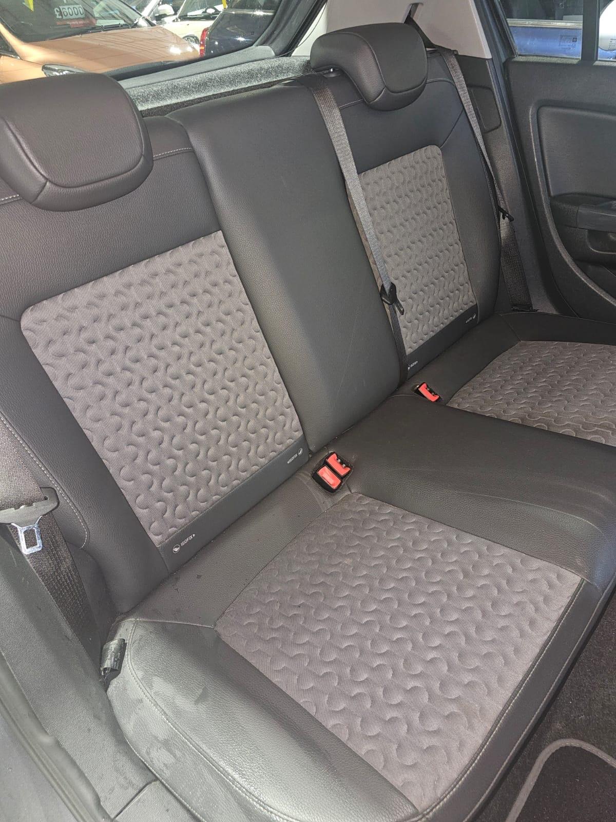 Used Vauxhall Corsa 2012 for sale - 77074021: Photo 9