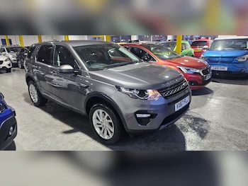 Used Land Rover Discovery Sport 2017 for sale - 76561192: Photo